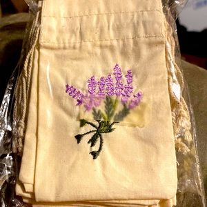 New 12 Ivory 3x5 muslin with Lavender flowers embroidery front Drawstring,Bags